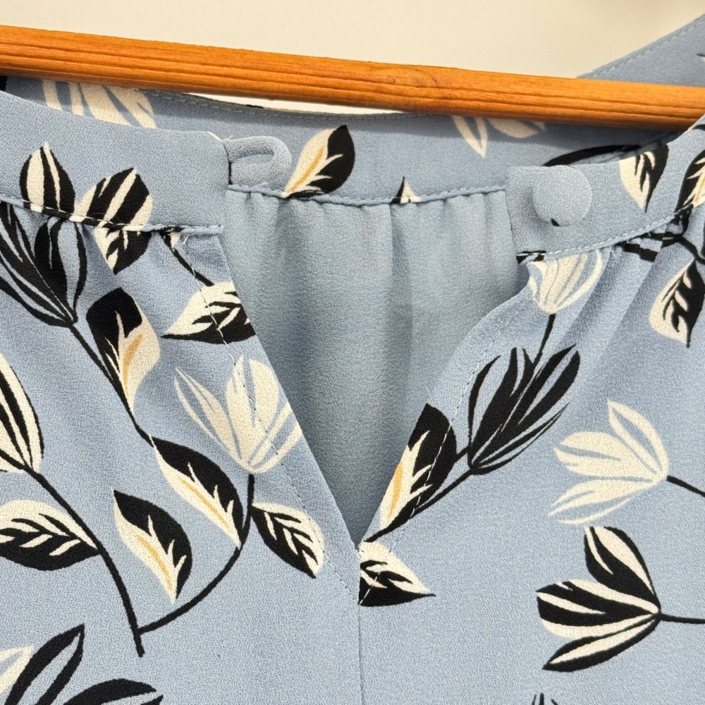 J Jill Floral Midi Dress Blue Tiered Hem Sleeveless Size M 8/10 Comfy Travel - Picture 4 of 5